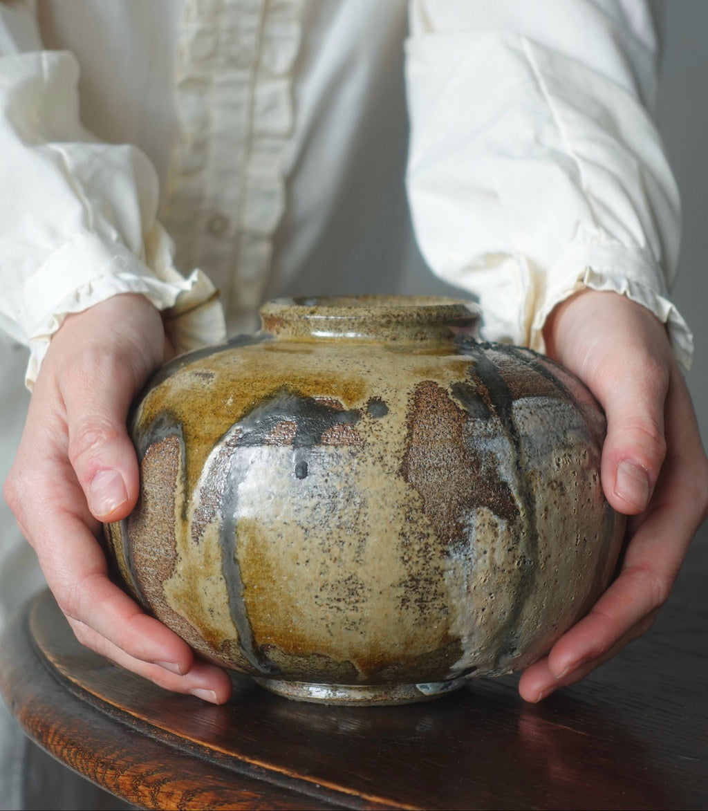 Moon Jar